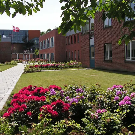 Vingsted & Konferencecenter Hotel 3*