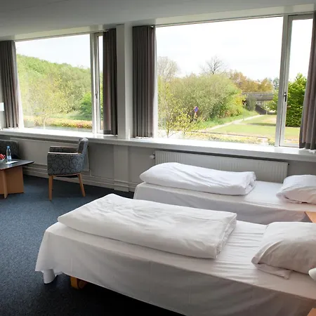 Vingsted & Konferencecenter מלון 3*