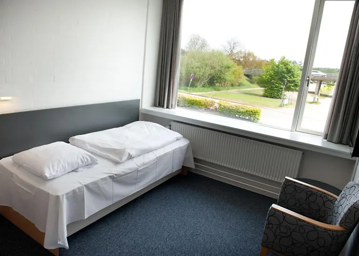 فندق Vingsted & Konferencecenter Bredsten (Velje)